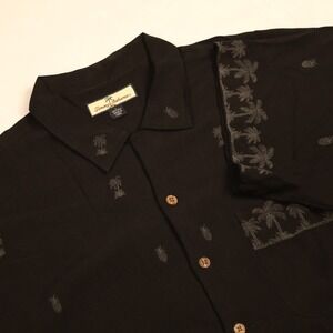 TOMMY BAHAMA Men's L‎ Black Silk Pineapple Palm Tree Embroidered Button-Up Shirt